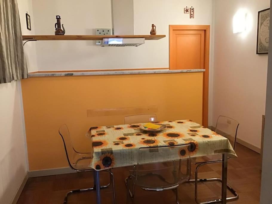 Appartamento Alessandro Al Porto 팔레르모 외부 사진